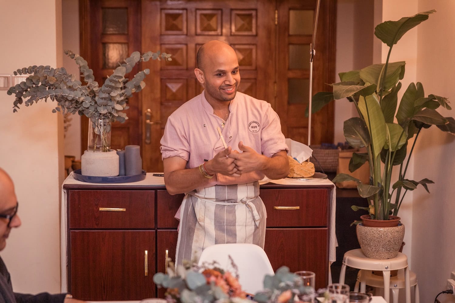 Kuvam Sharma, genannt Chef Kuh, Begründer des Chef Kuvs SupperClub in Dubai