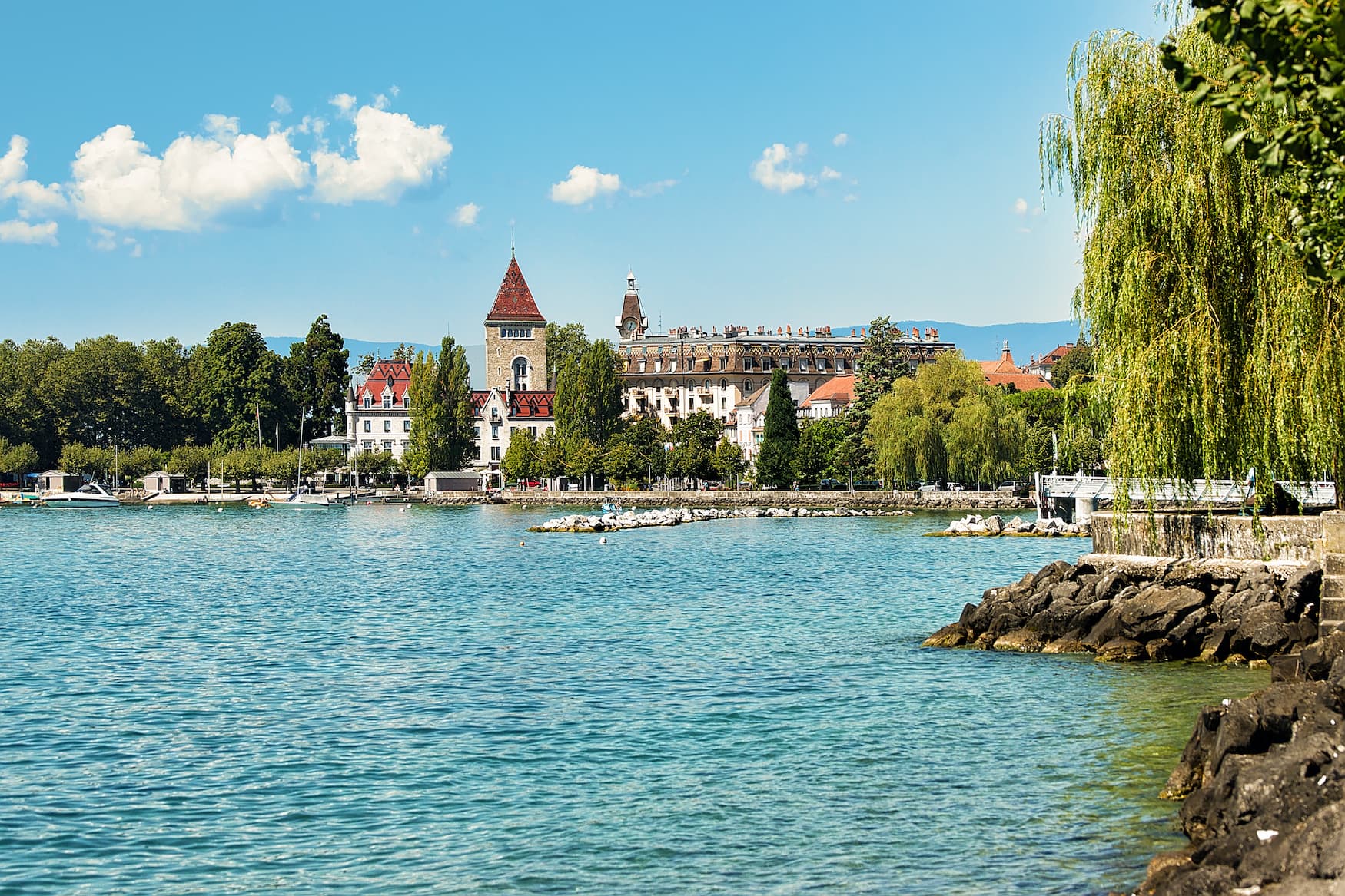 Chateau Ouchy an der Genfer Promenade, Lausanne, Schweiz