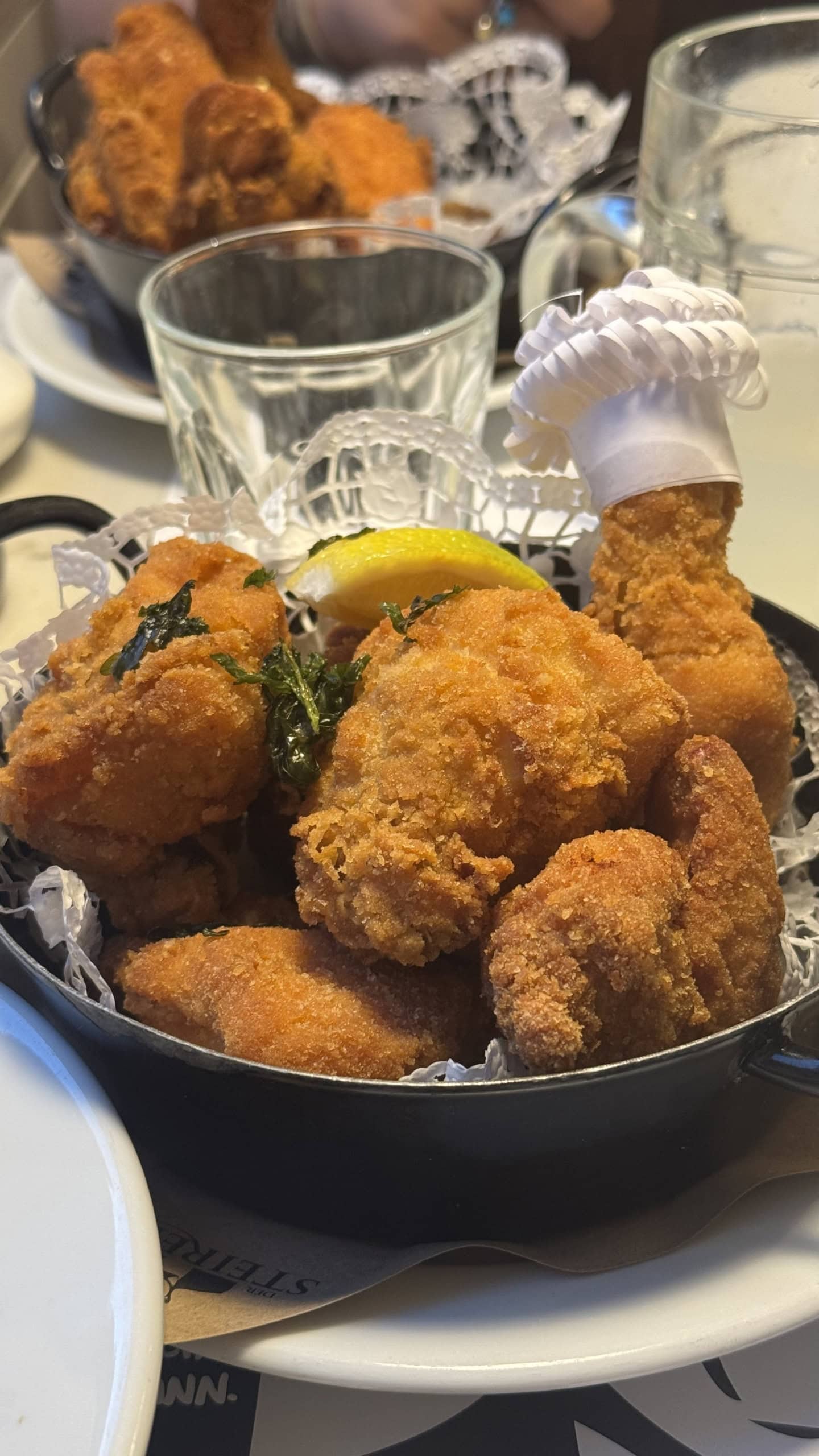 Backhendl im Restaurant Steirer in Graz. 