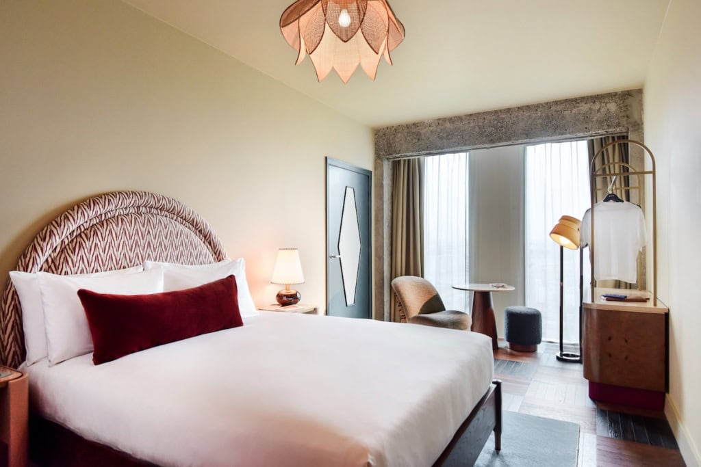 stilvolles Zimmer im The Hoxton Brussels