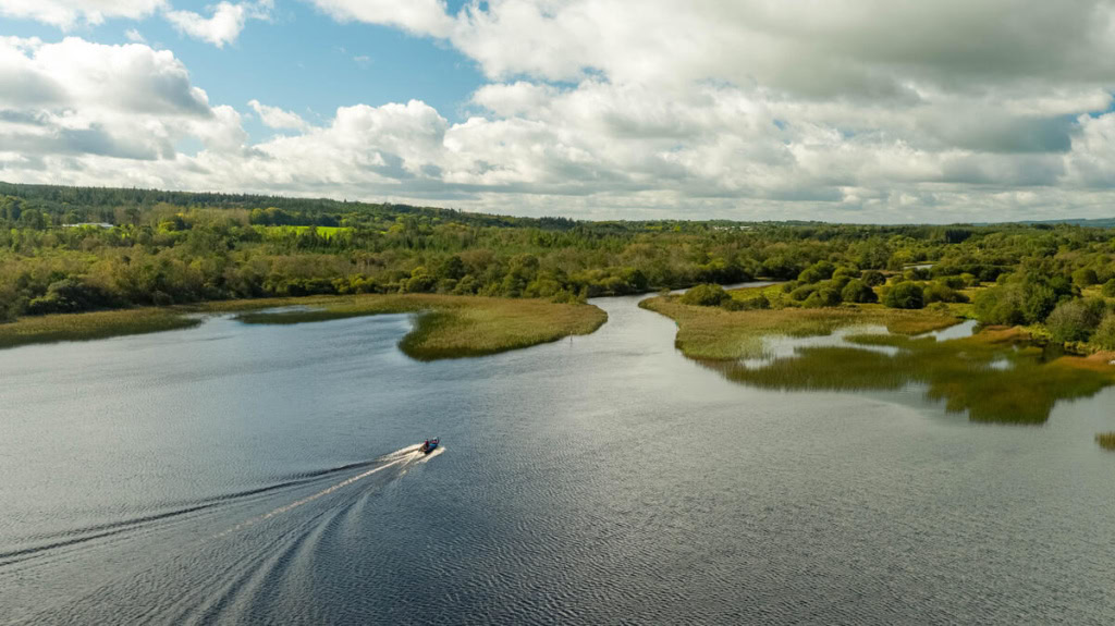Der Scariff River in Irland