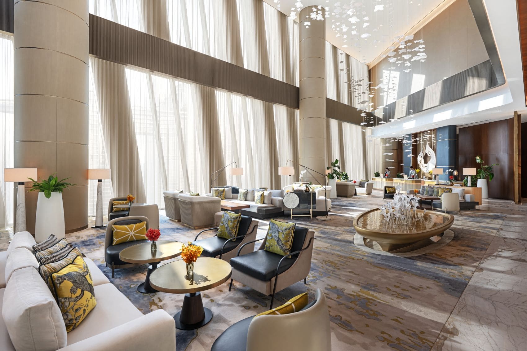 Lobby im Mandarin Oriental Downtown Dubai 