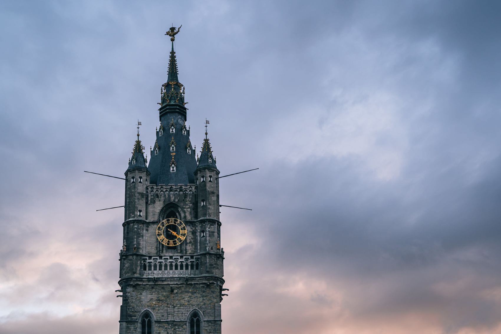 Turmspitze des Belfrieds in Gent 