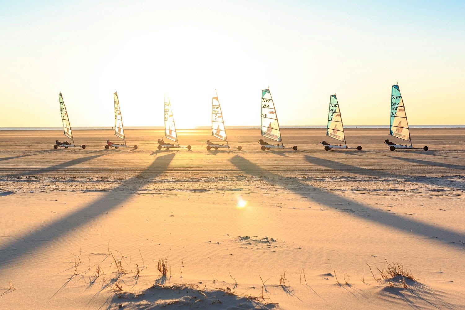 Windsegel am Strand von St. Peter-Ording
