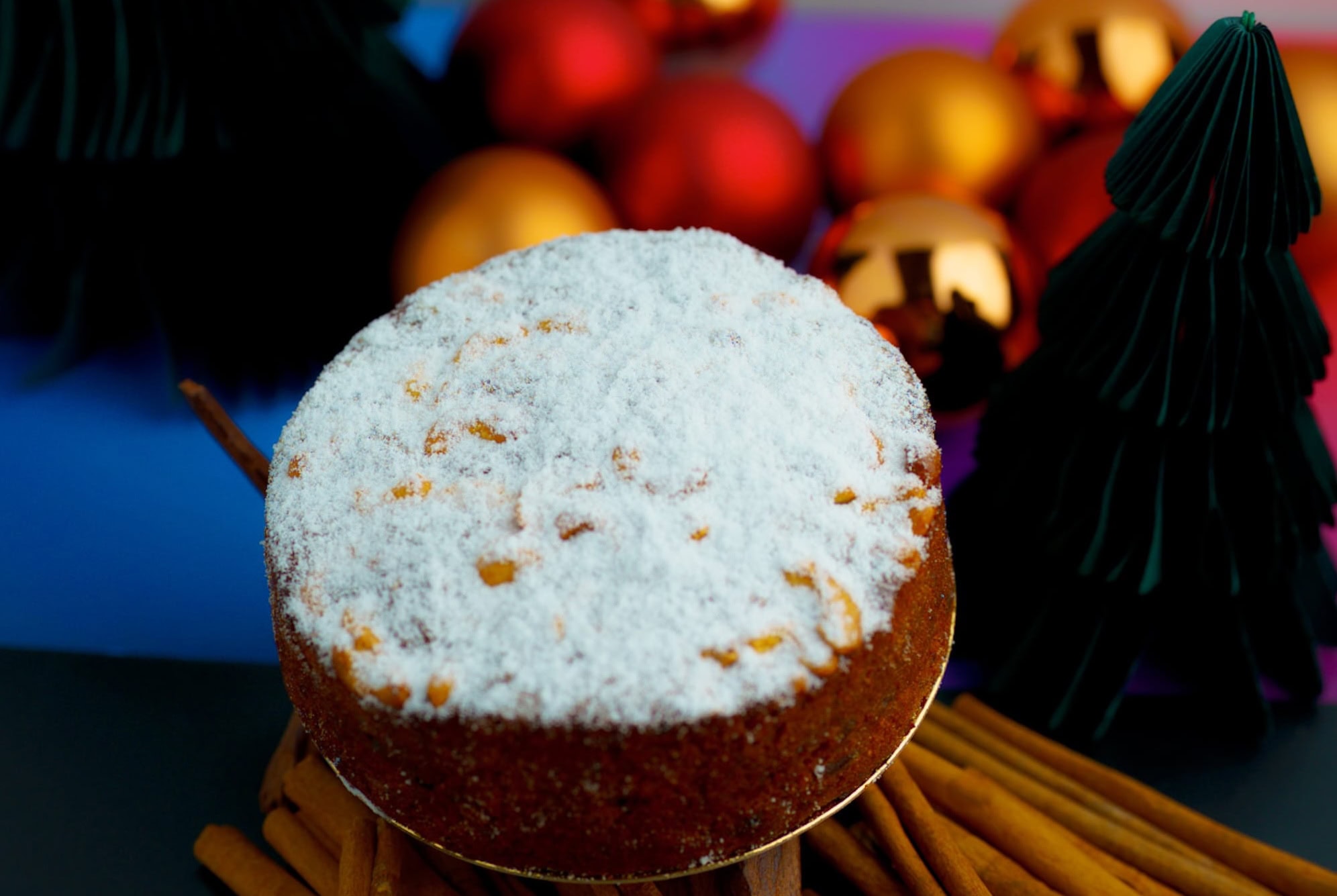 Ein ganzer Früchtekuchen. Wir haben ein perfektes Früchtekuchen-Rezept.