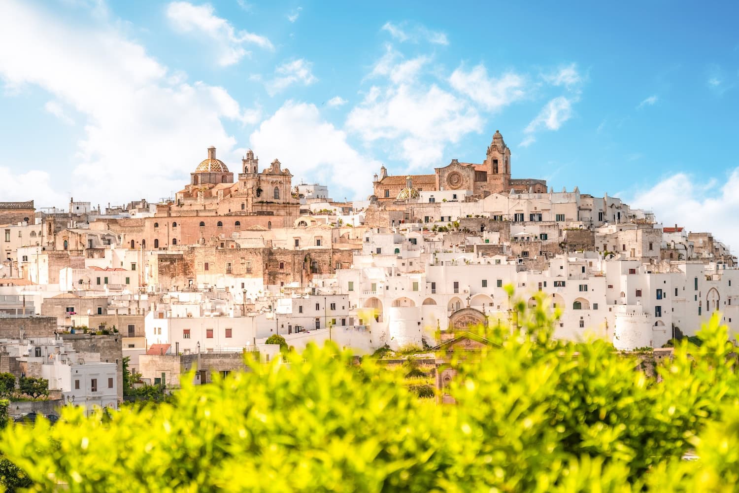 Blick auf Ostuni, eines der schönsten Orte in Apulien
