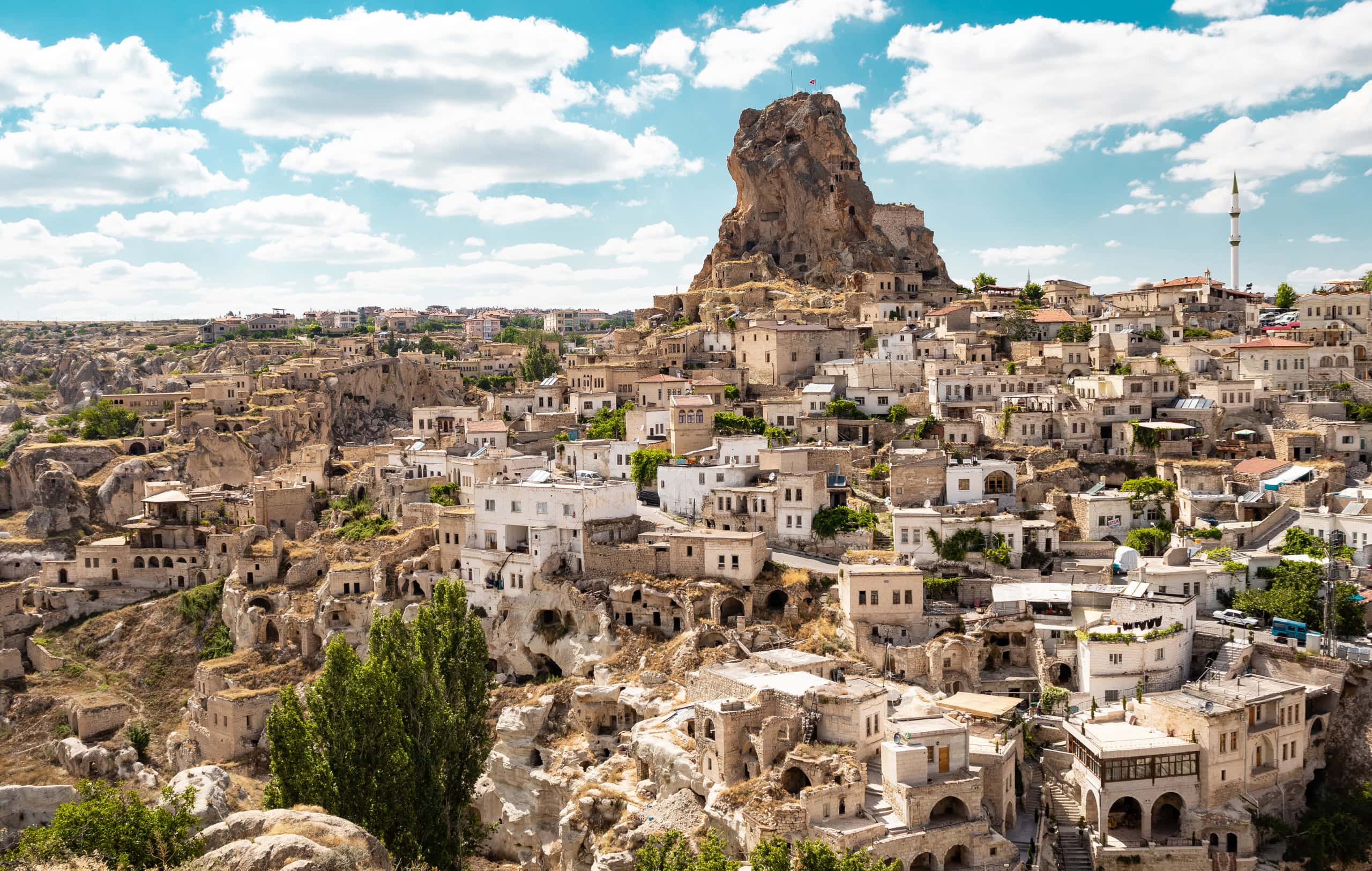 Das Felsendorf Ortahisar in der Türkei.
