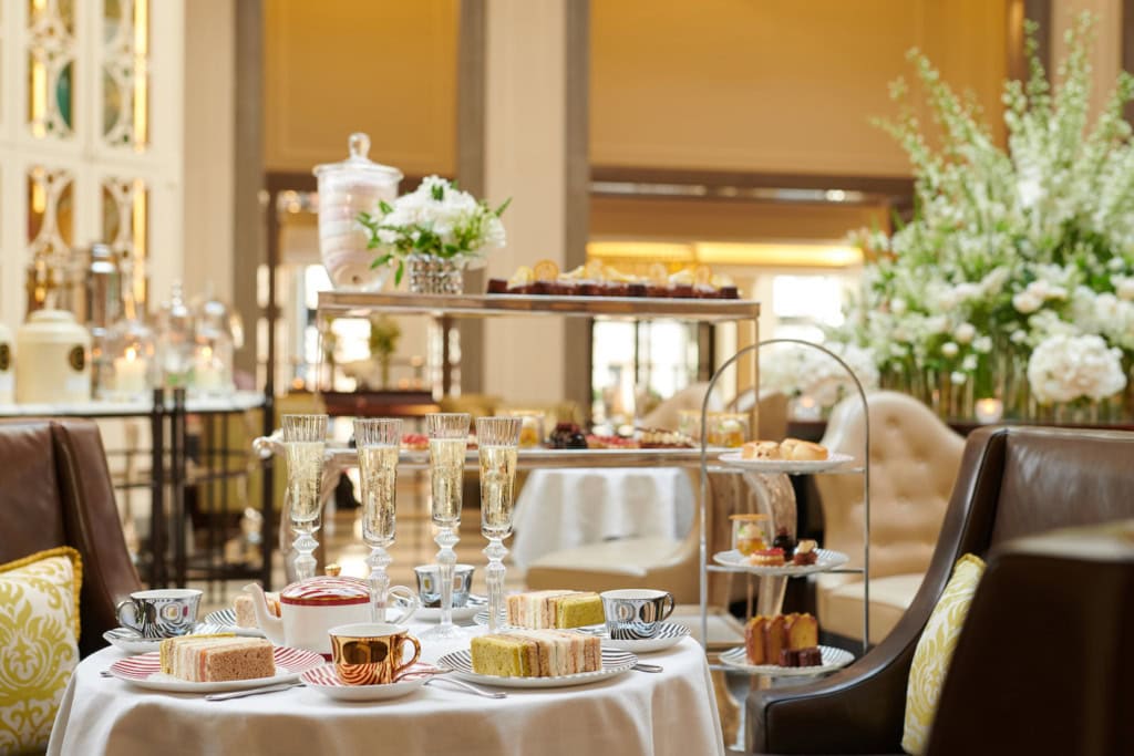Afternoon Team im Corinthia London