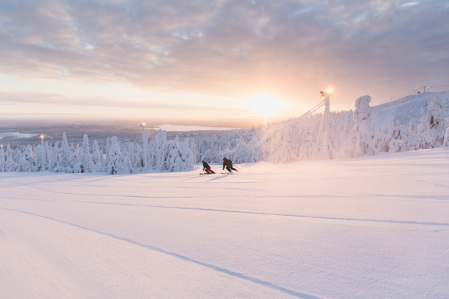 Skifahren in Luka-Kuusamo