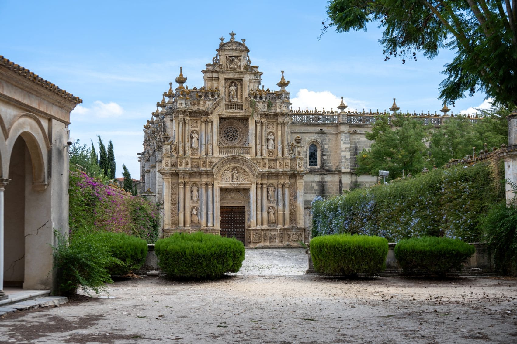 Außenansicht des Cartuja de Santa María de la Defensión