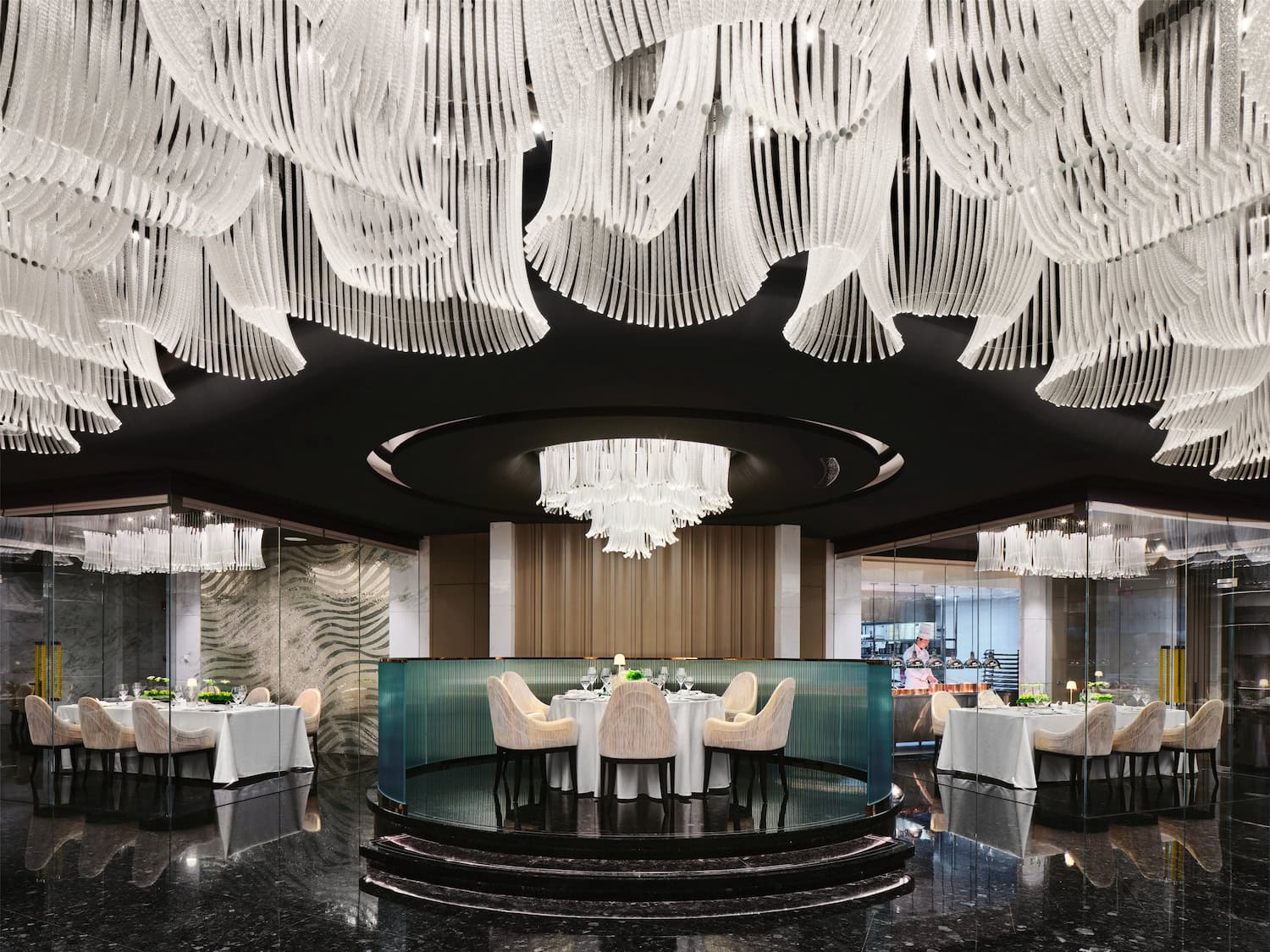 Fine-Dining-Restaurants in großer Höhe: Heavenly Jin im Shanghai Tower
