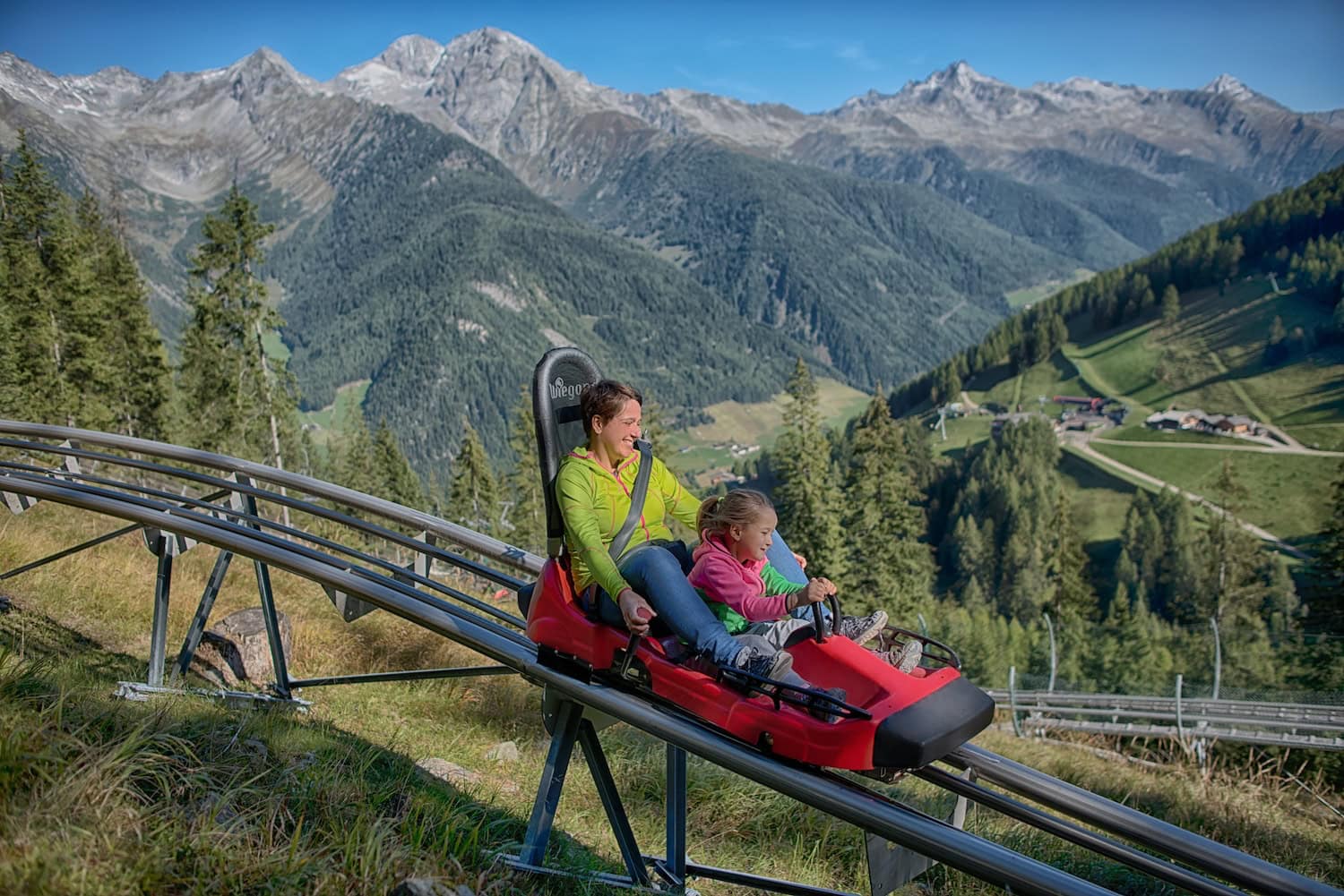Der Klausberg Flitzer ist ein Highlight für Familien und liegt in unmittelbarer Nähe.
