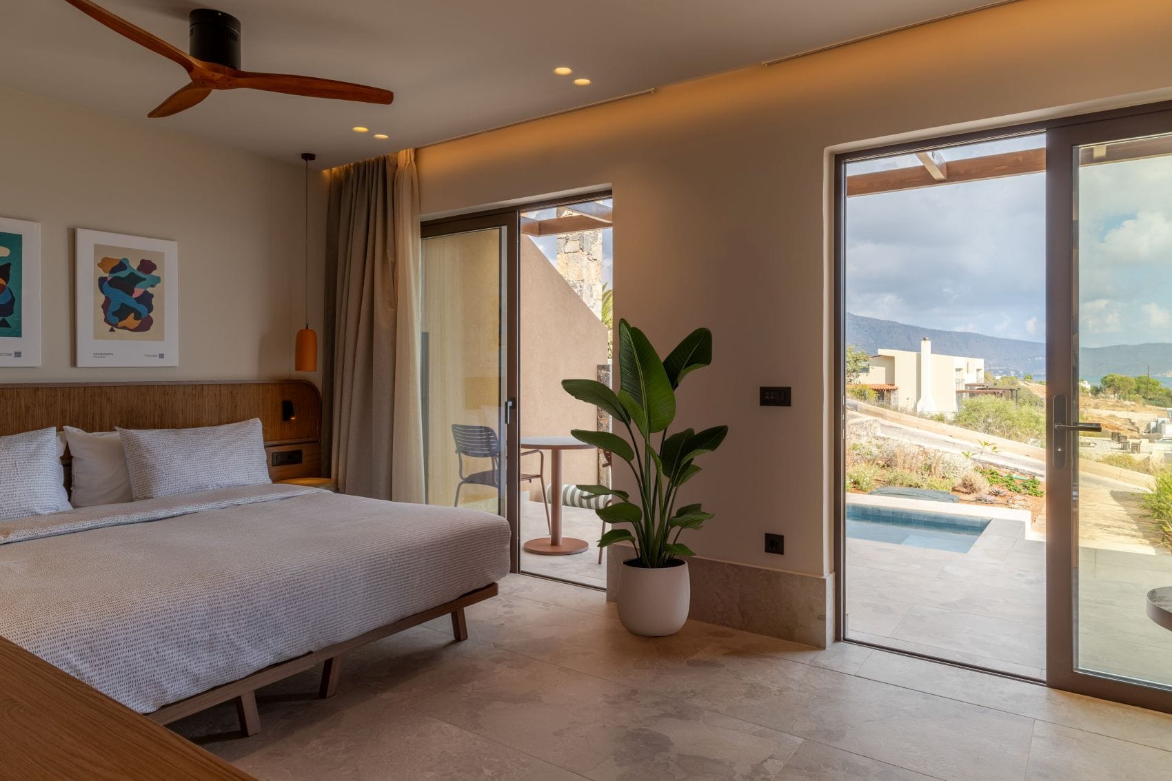 Zimmer im INNSiDE by Meliá Elounda auf Kreta