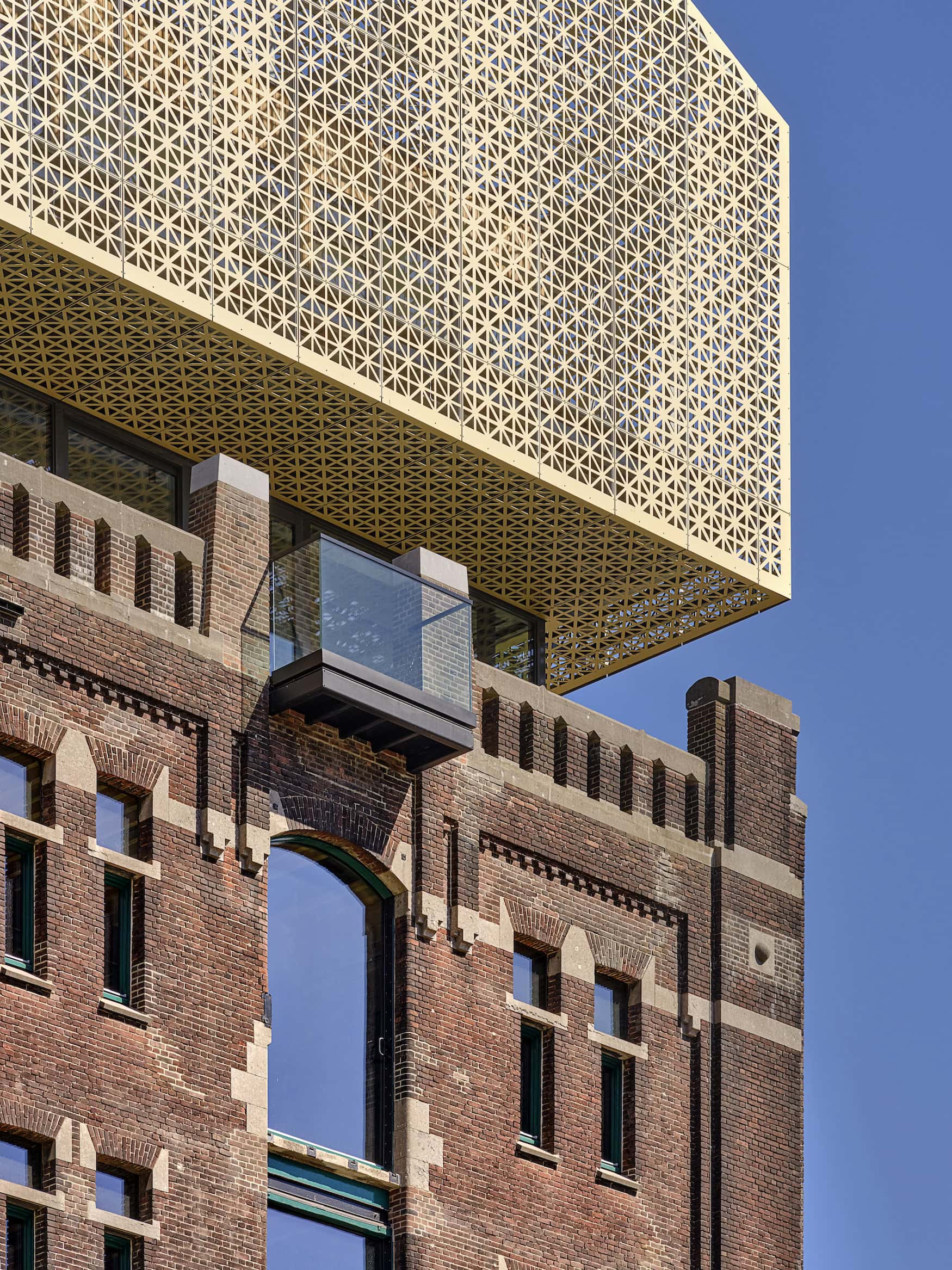 Das Nederlands Fotomuseum ist auch architektonisch ein Statement.