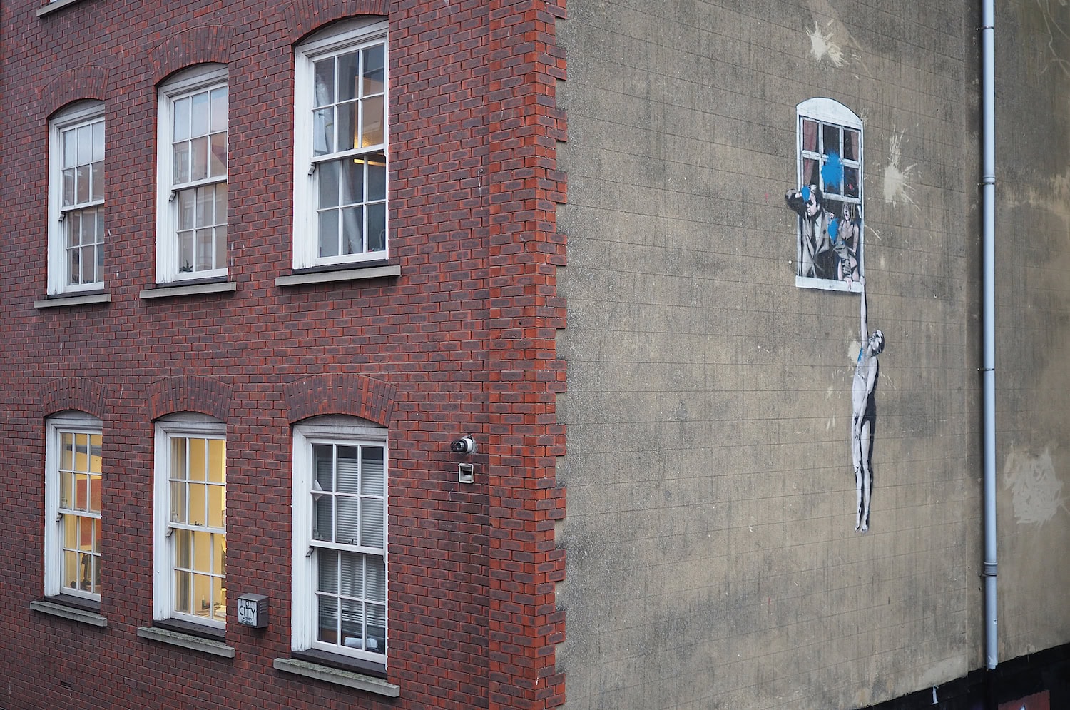 The Well Hung Lover: Werk von Banksy in Bristol