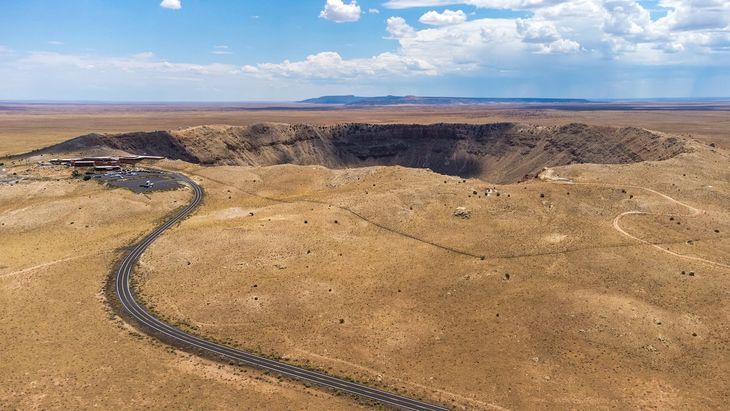 nach Meteoriten-Einschlag: Meteor Crater in Arizona