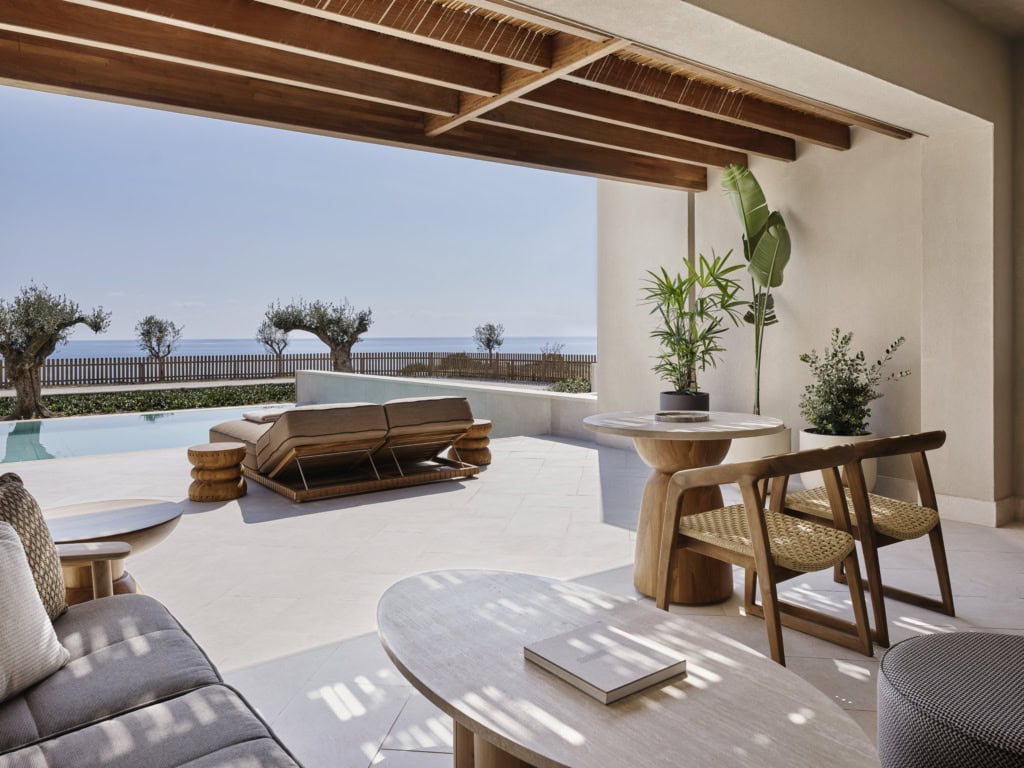 Eine private Terrasse im AMOH Rhodes.