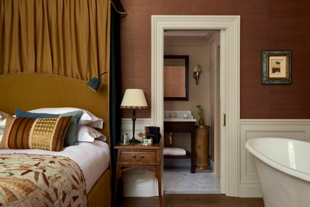 Zimmer und Bad im The Zetter Bloomsbury