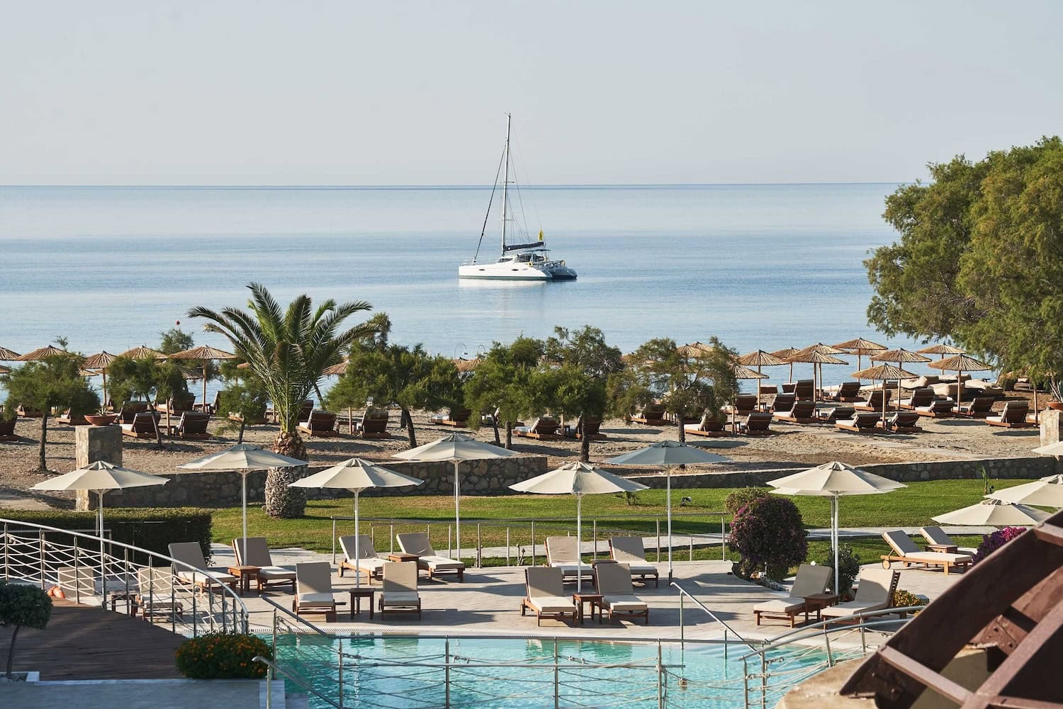 Blick auf dem Strand im Aulus Lindos Rhodes