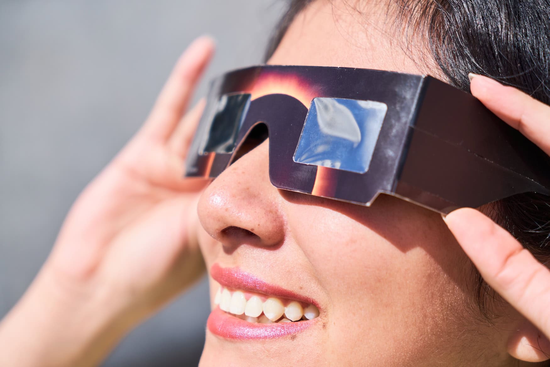 Sonnenfinsternis sicher beobachten