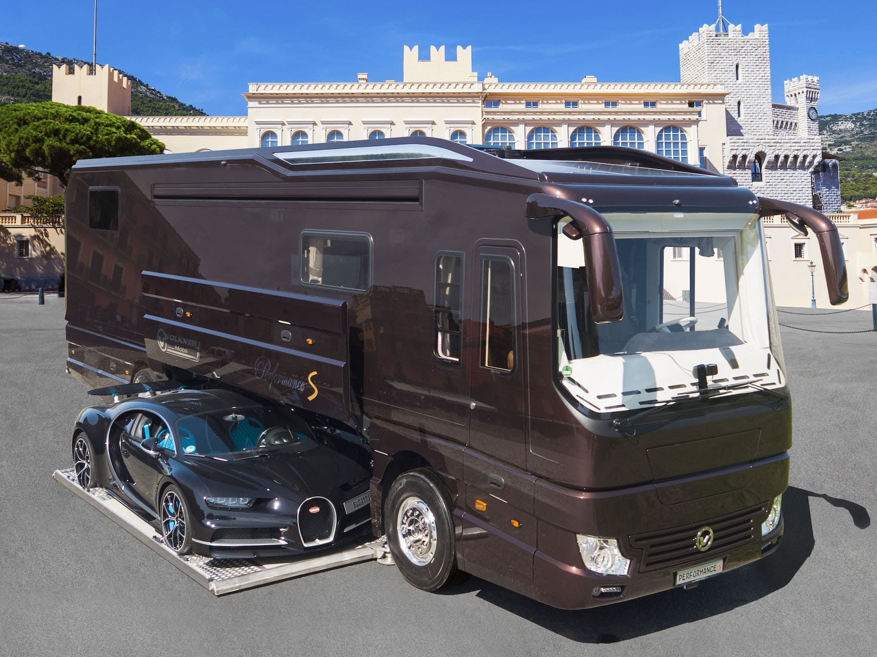 Volkner Performance S Wohnmobil mit integrierter Garage