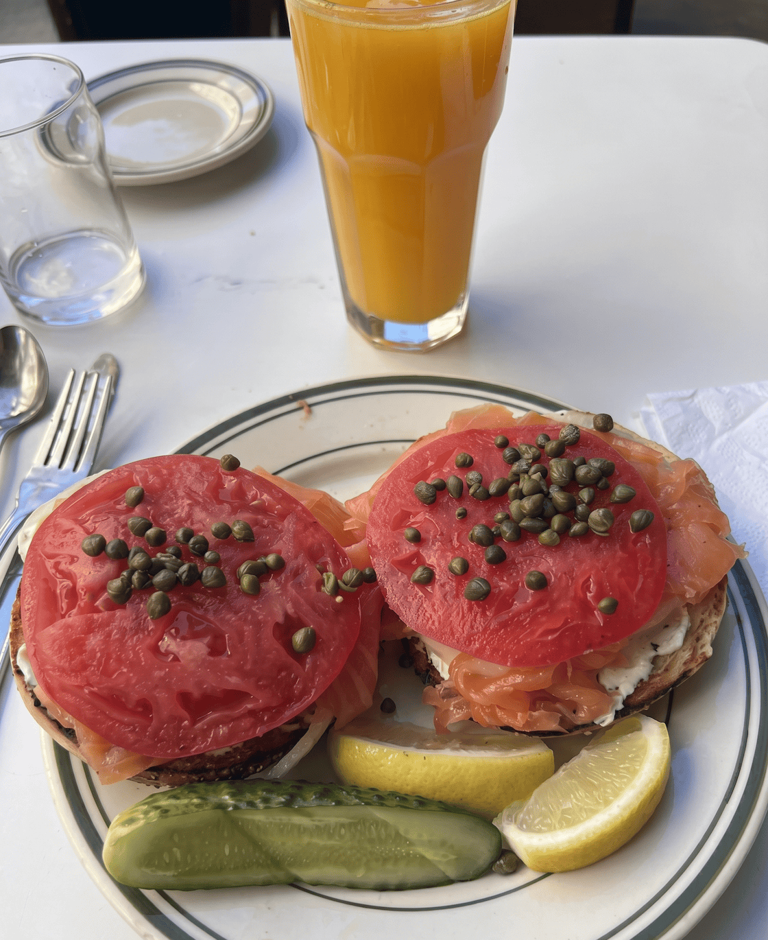 Lachs Bagel im Banreys Greengrass. Bourdain sagte hier bekäme an das beste Frühstück der Welt.