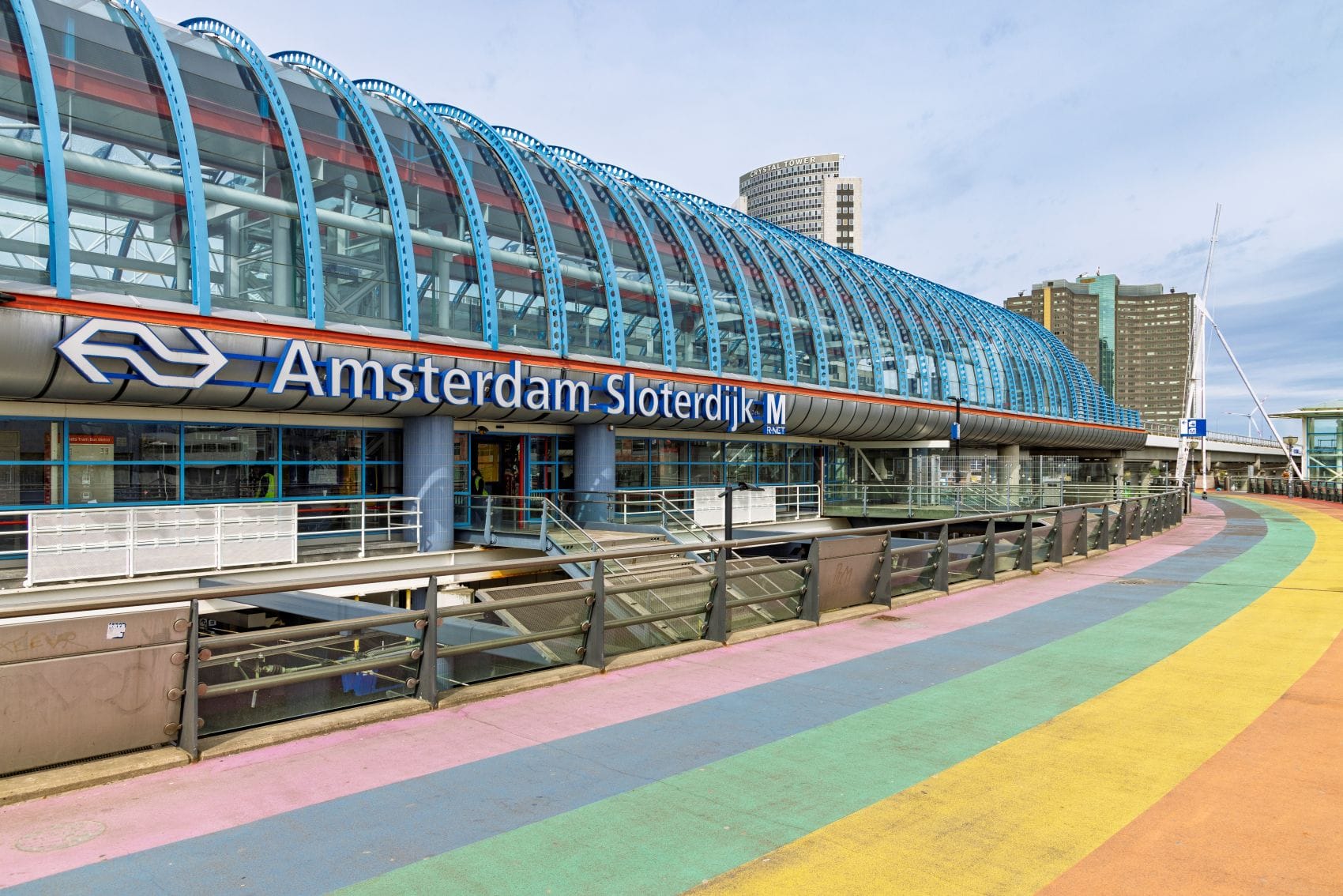 Außenansicht des Amsterdamer Sloterdijk-Bahnhofs