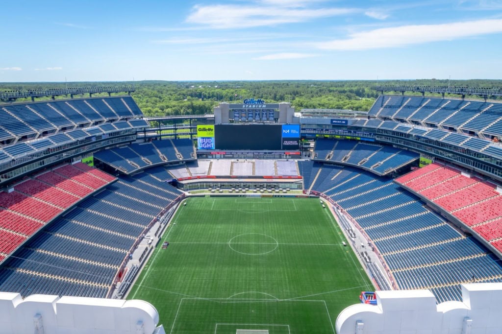 Panoramabild auf Fußballplatz im Gillette Stadium in Boston, USA