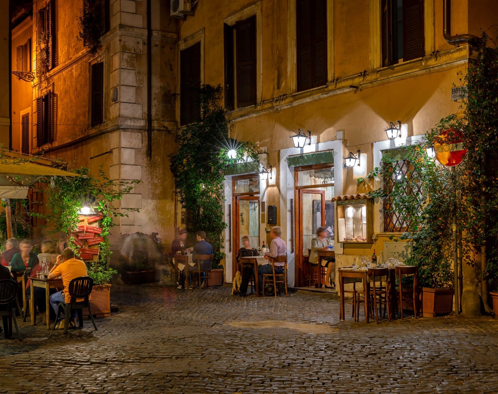 Trastevere in Rom am Abend 
